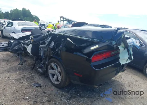 2014 Dodge Challenger Sxt z USA, uszkodzony, nr VIN 2C3CDYAG3EH187088